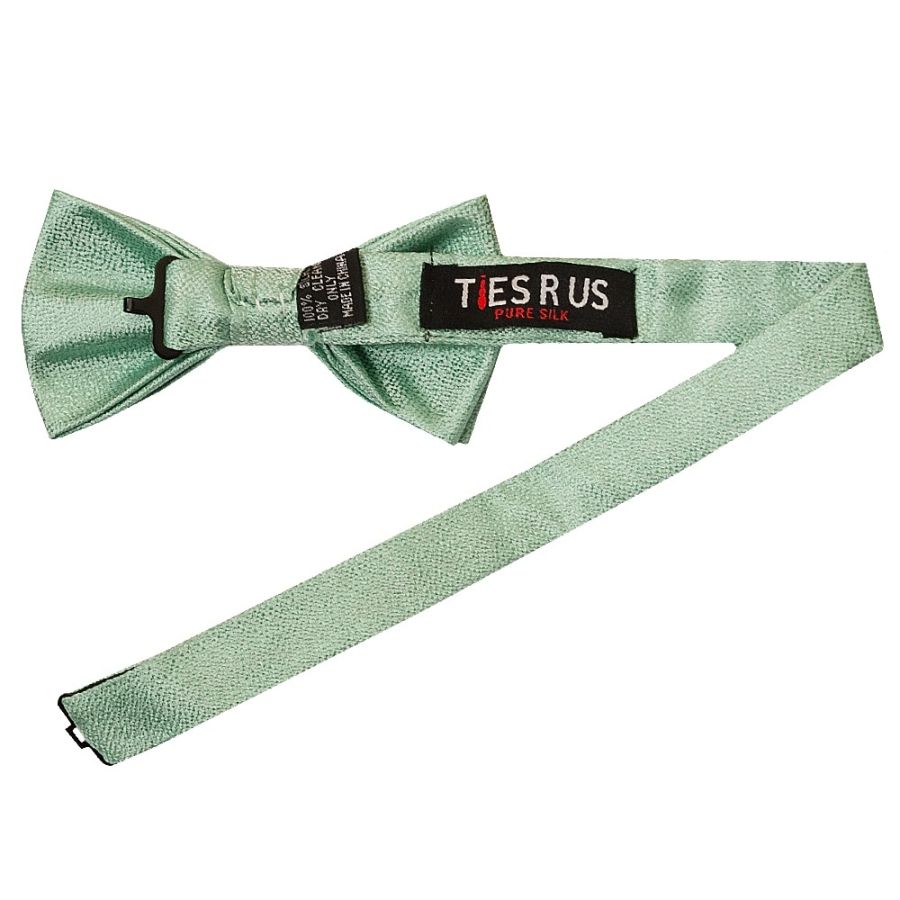 Plain Green Textured Silk Mens Bow Tie